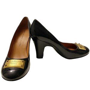 MARC by MARC JACOBS NWOT Navy Patent Pumps